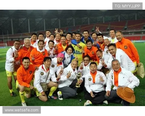 通过图片线索来猜测当今足球明星的趣味挑战活动