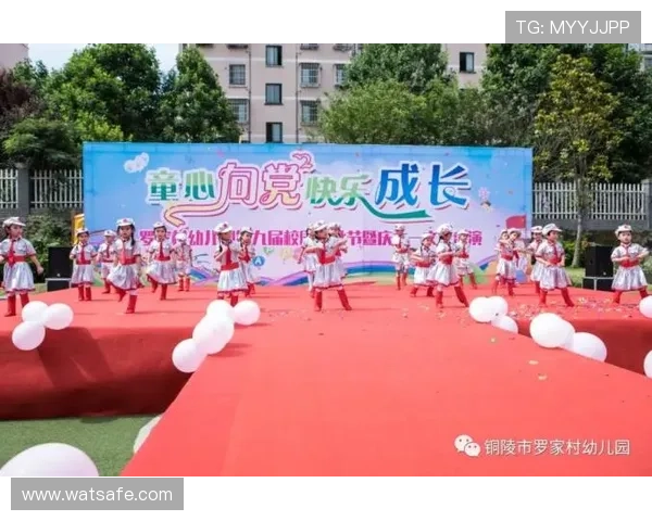 中国足球明星独家采访揭秘成长历程与未来梦想的背后故事